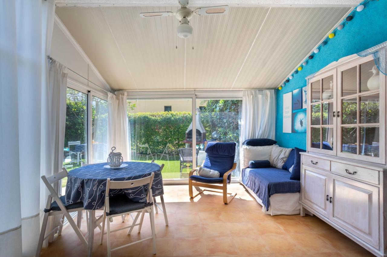 Bonita Casa Adosada Con Jardin Privado Y Piscina Comunitaria Calella De Palafrugell Kültér fotó