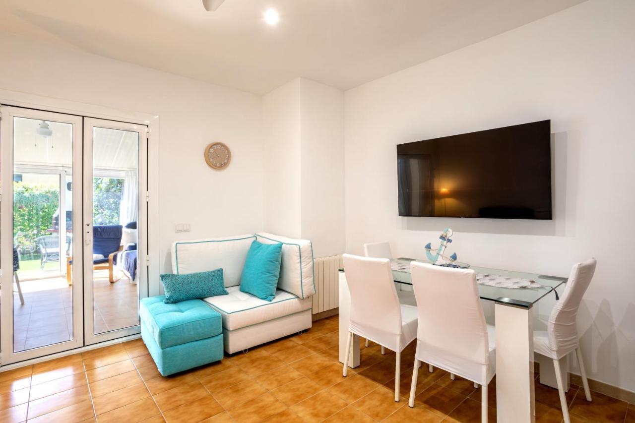 Bonita Casa Adosada Con Jardin Privado Y Piscina Comunitaria Calella De Palafrugell Kültér fotó